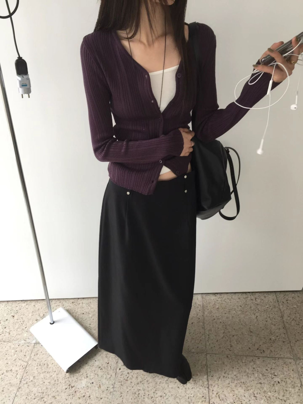 musk cardigan
