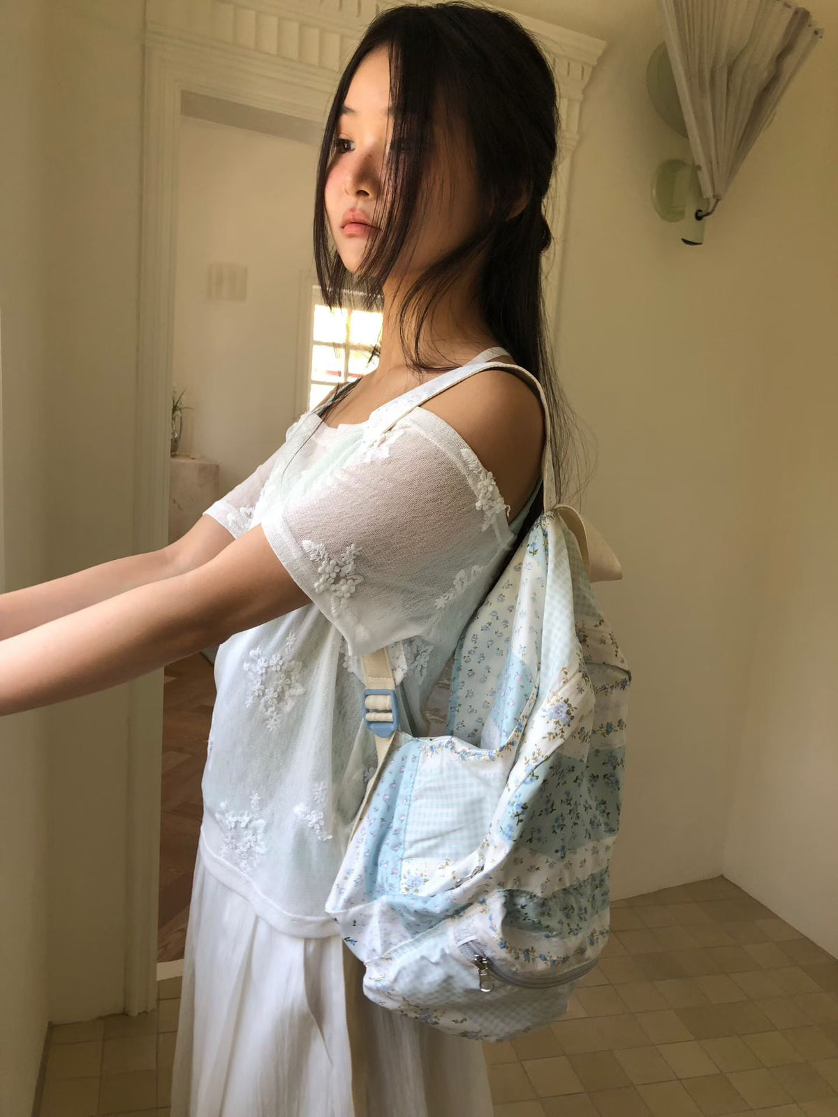 bella embroidery knit