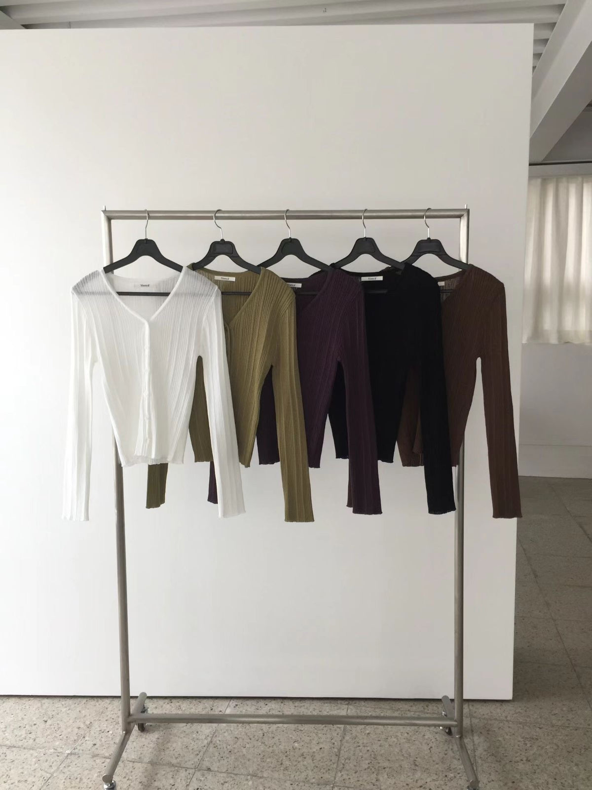 musk cardigan