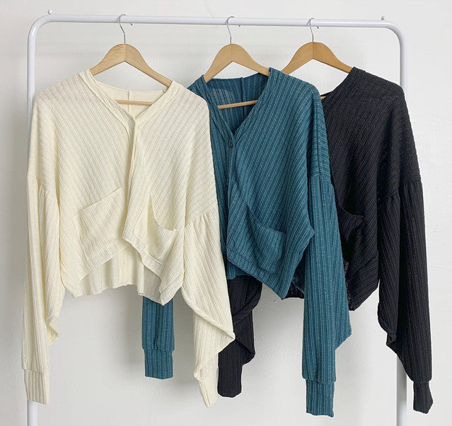 puff sleeves cardigan
