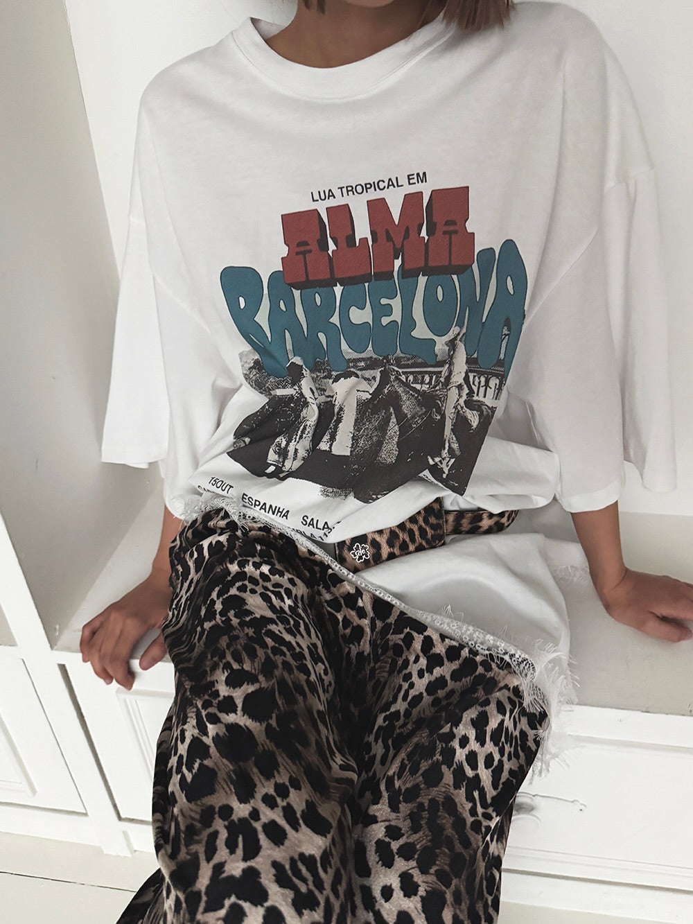 alma unbalanced lace t-shirt