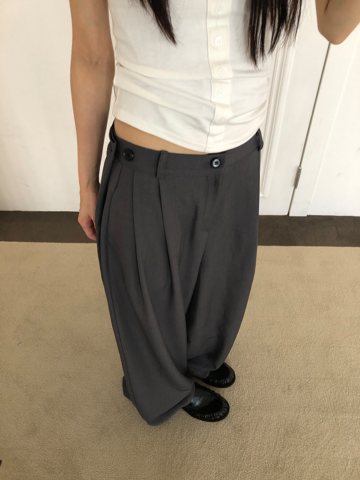 two-pin tuck slacks