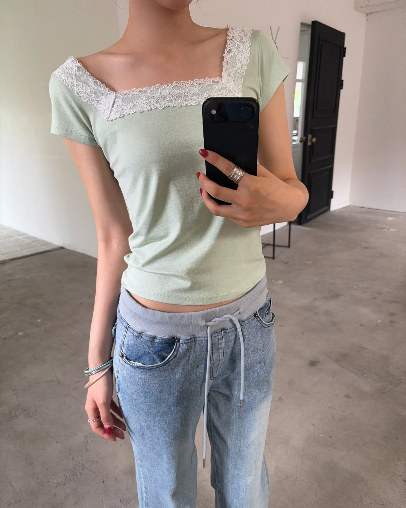 lace short-sleeves top