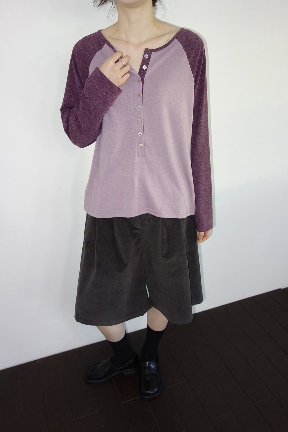 serra raglan t-shirt