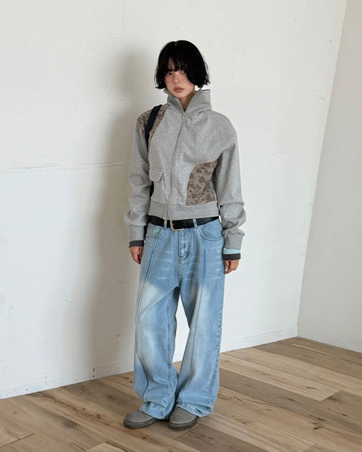 burning lace sweat jacket