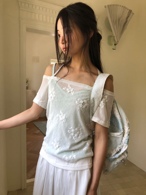 bella embroidery knit