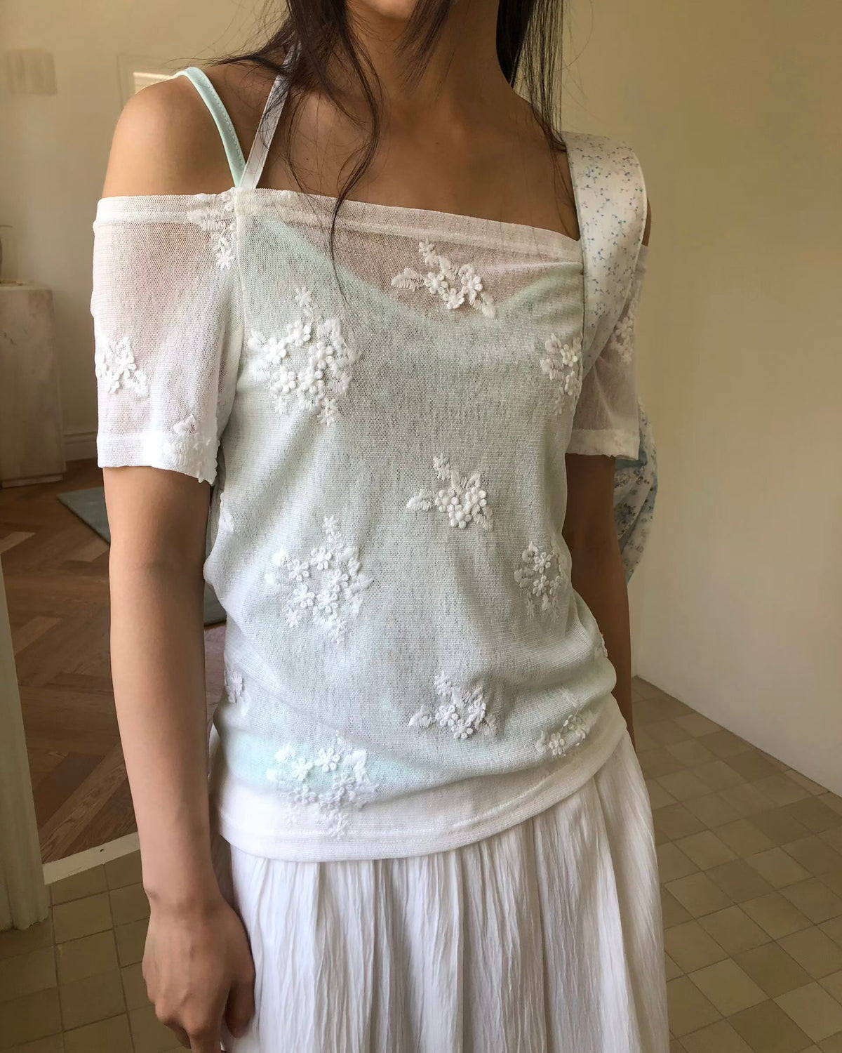 bella embroidery knit