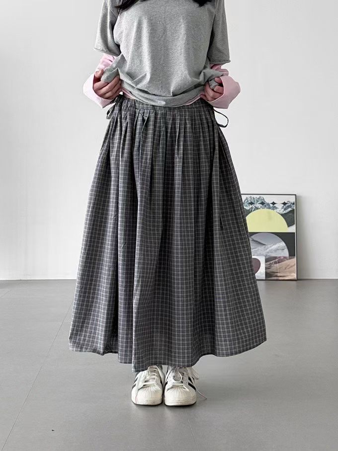 check string pleated skirt