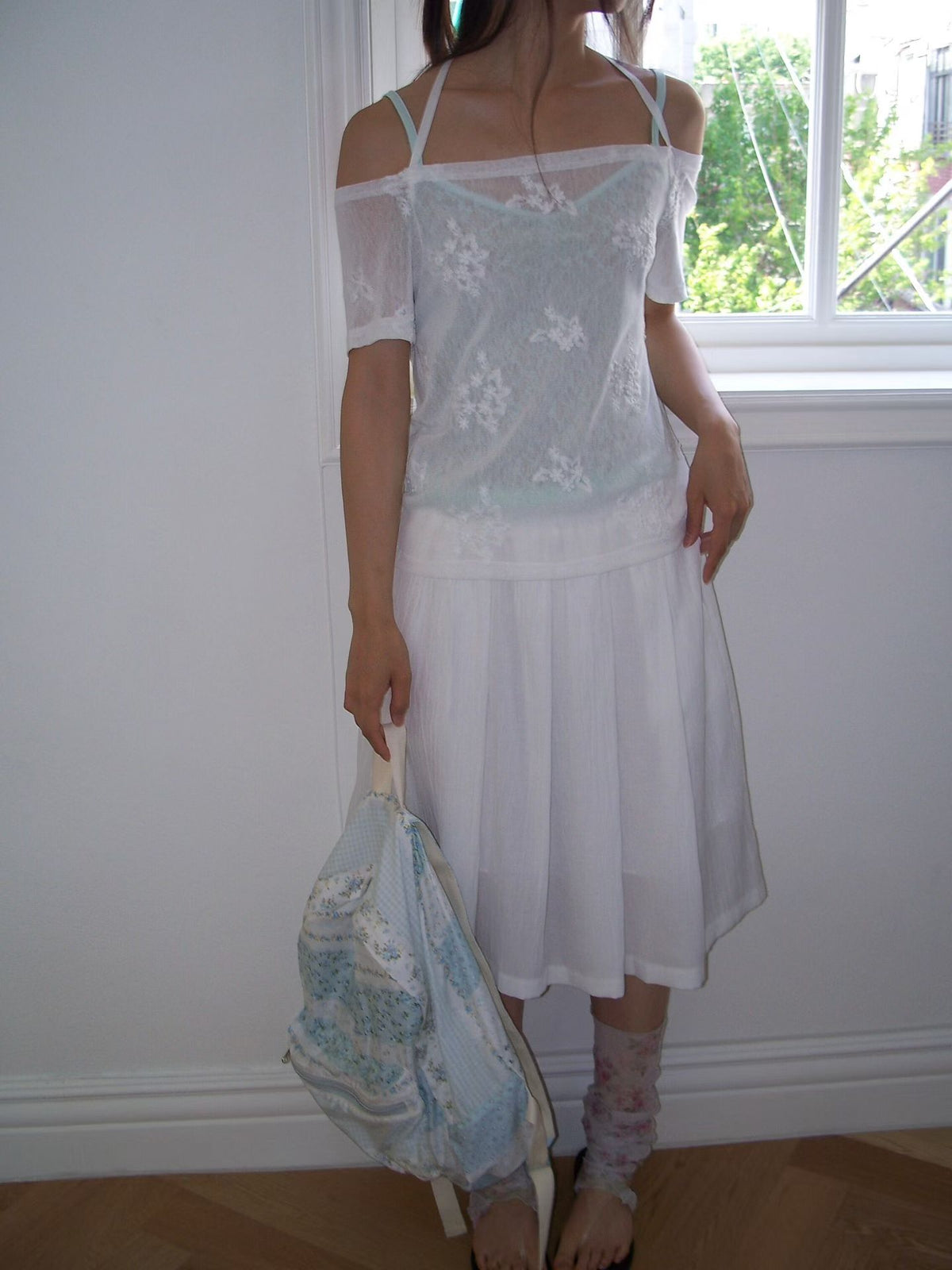 bella embroidery knit