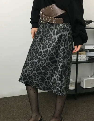 leopard print midi skirt