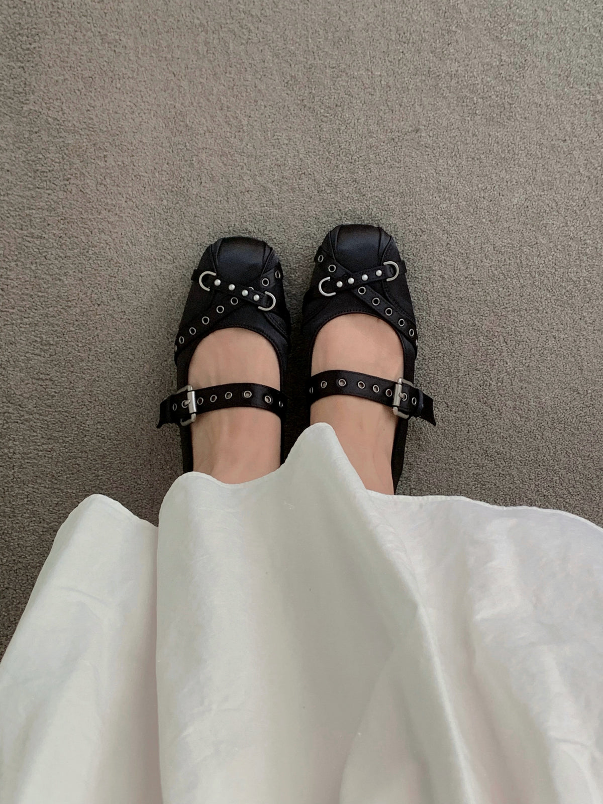 chrome eyelet flat [ROS09]