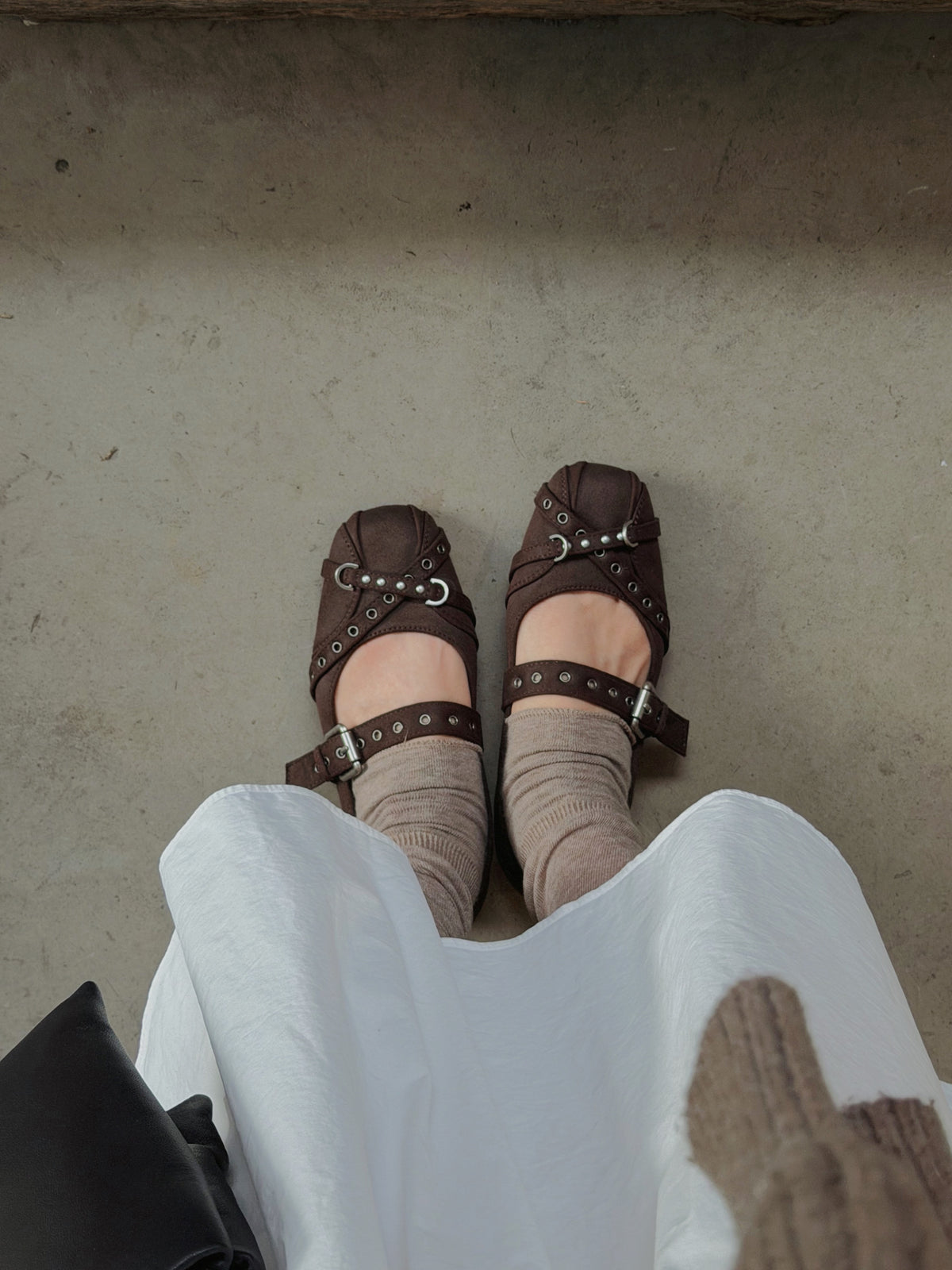 chrome eyelet flat [ROS09]
