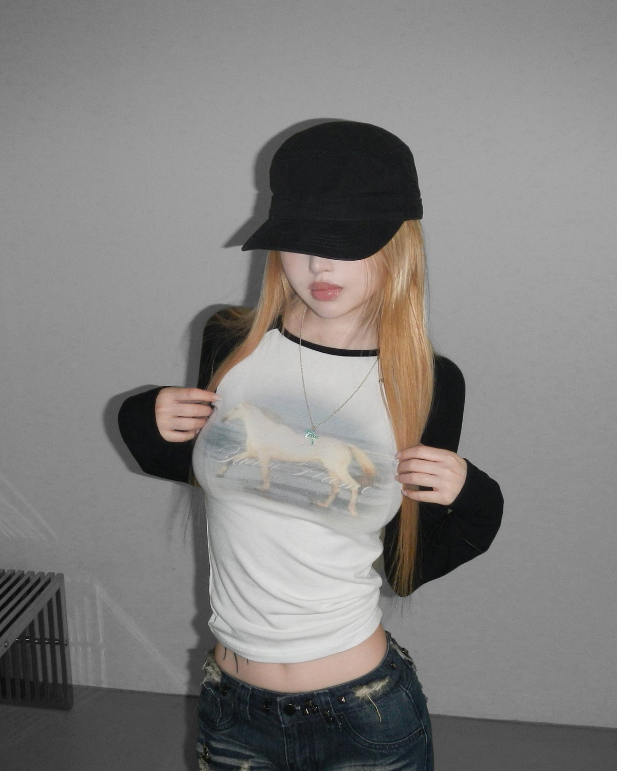 horse raglan t-shirt