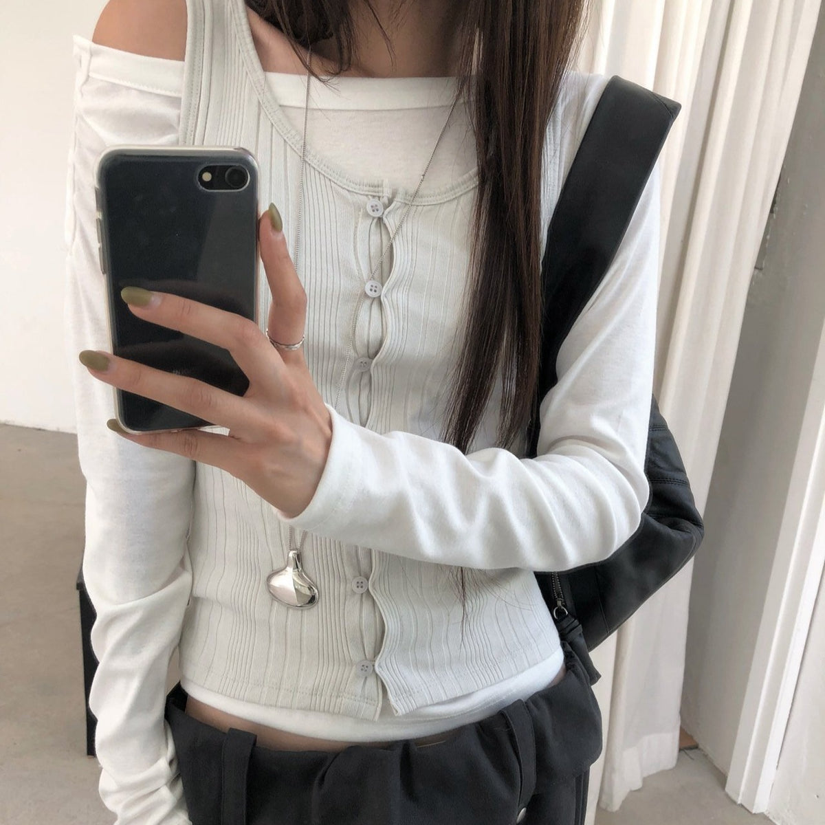 vanilla sleeveless top