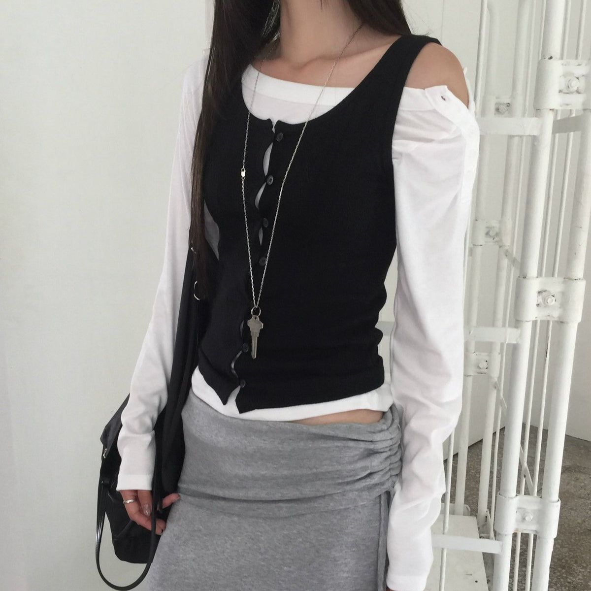 vanilla sleeveless top