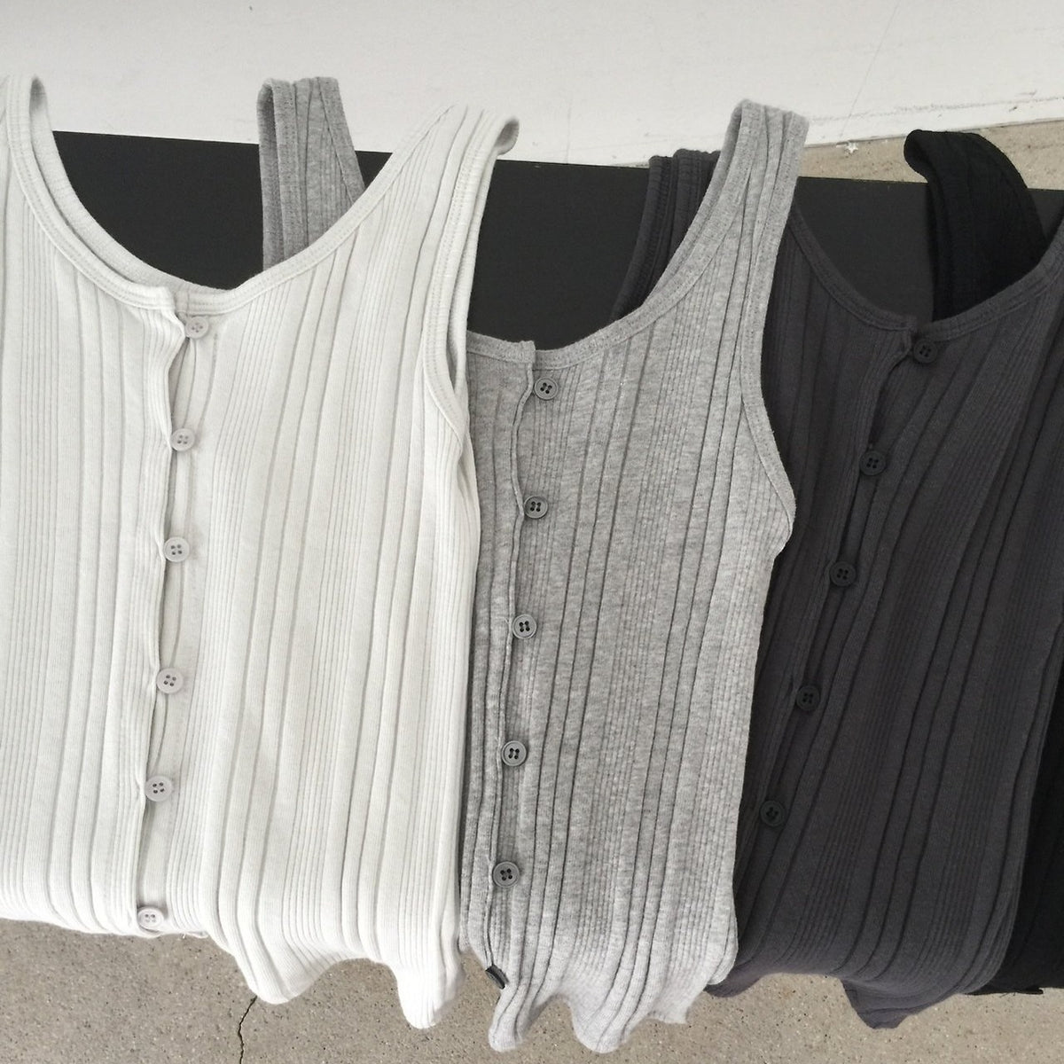 vanilla sleeveless top